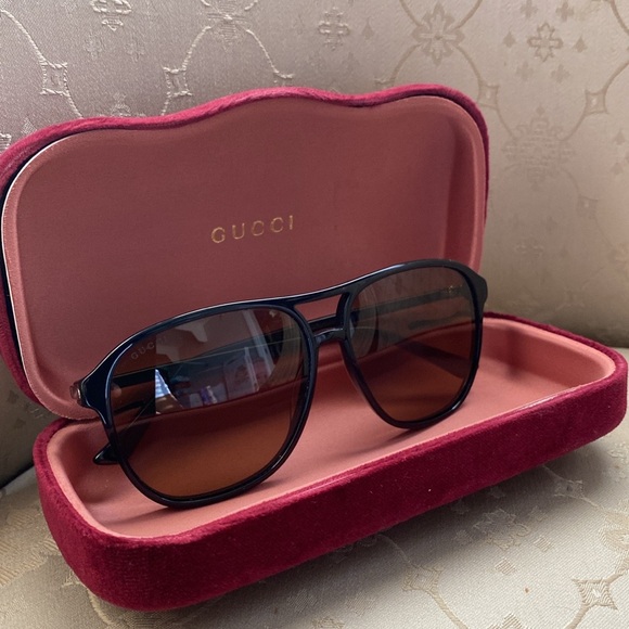 Gucci sunglasses unisex - Picture 2 of 6